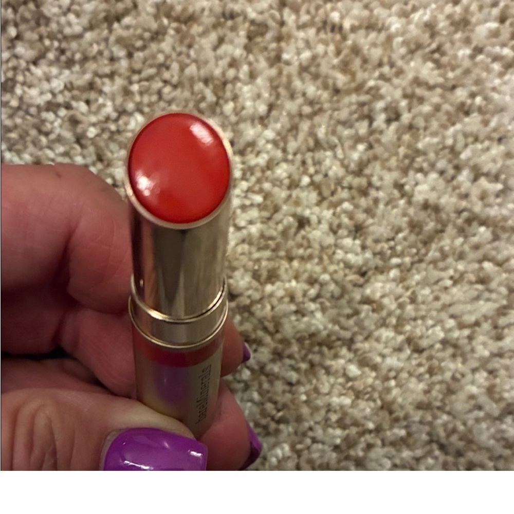 bareMinerals Dewy Lip Gloss in Neutral Beige - Black Packaging